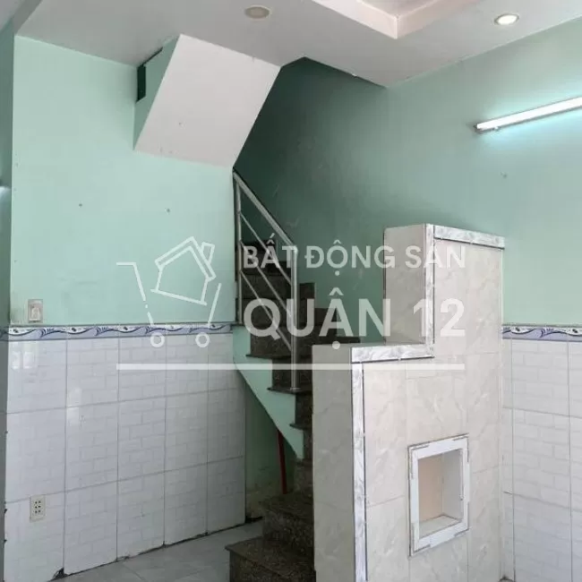 Tôi chính chủ cần bán căn nhà sổ Hồng chung hẻm xe hơi đậu cửa