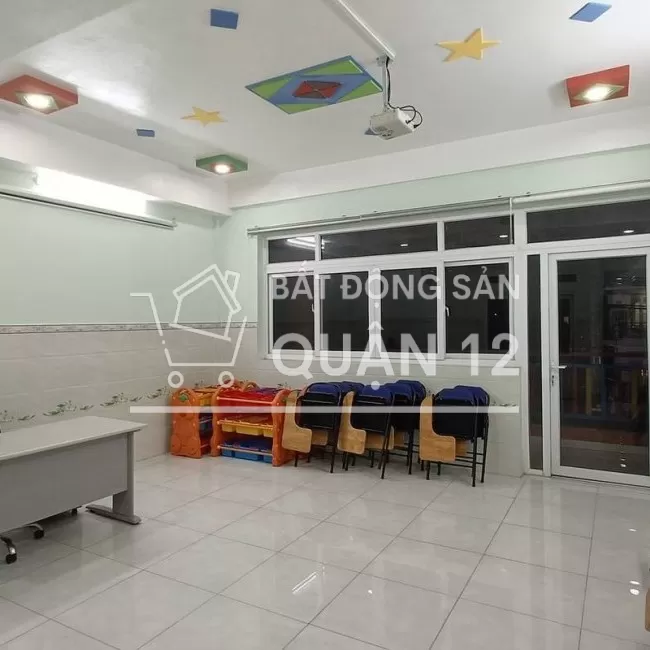 ✅ Một căn duy nhất làm trung tâm dạy học - Nhà mặt tiền Nguyễn Thị