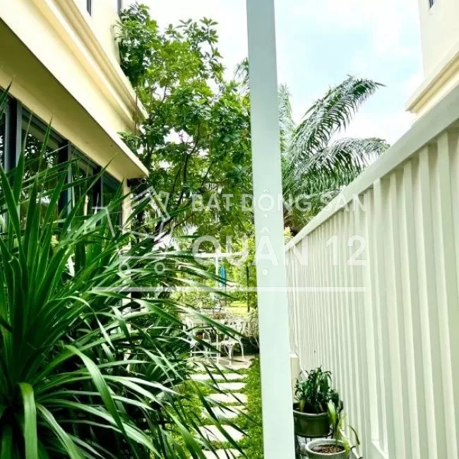 Bán Biệt thự Senturia Vườn Lài, nhà hoàn thiên khu Compoud 