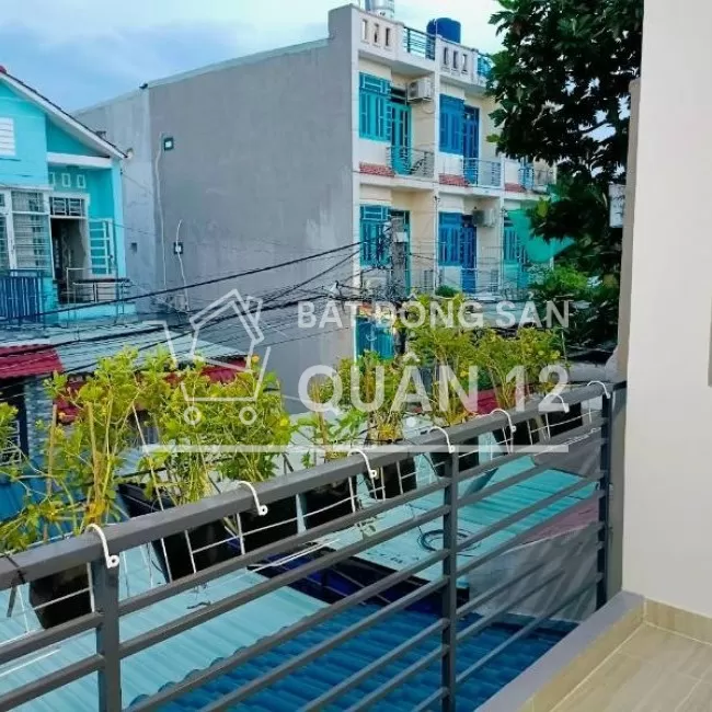 NHÀ NGAY CẦU ĐÔI, PHƯỜNG THẠNH XUÂN, QUẬN 12 ĐẸP TỰA BIỆT THỰ MINI 