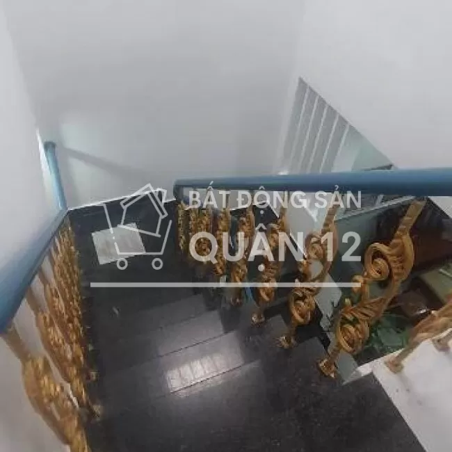 Nhà cần bán gấp shr 4×18 , giá 5,9ty TL