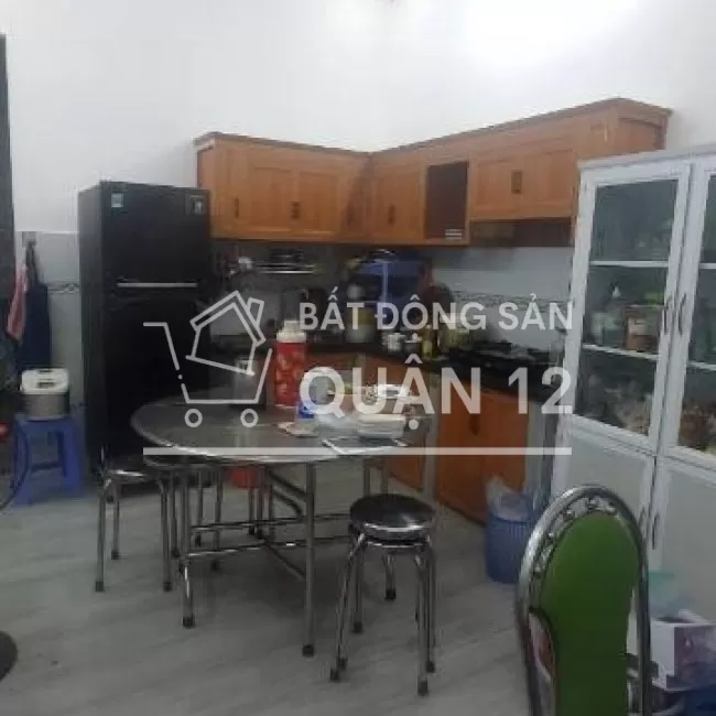 Nhà cần bán gấp shr 4×18 , giá 5,9ty TL