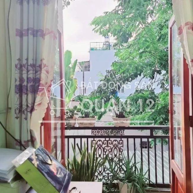 Bán nhà hẻm xe hơi đường Tô Ký Quận 12