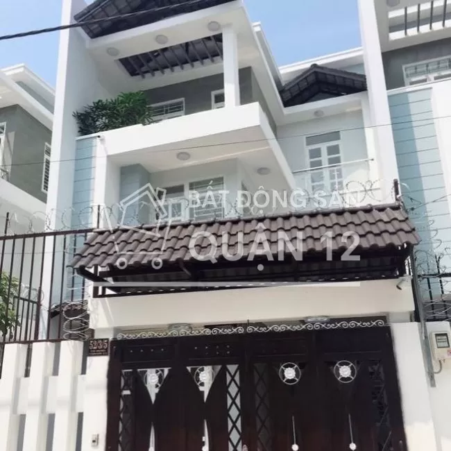 Kẹt NGân Hàng GĐ cần bán gấp căn Biệt Thự, Giá chỉ bằng căn nhà phố.