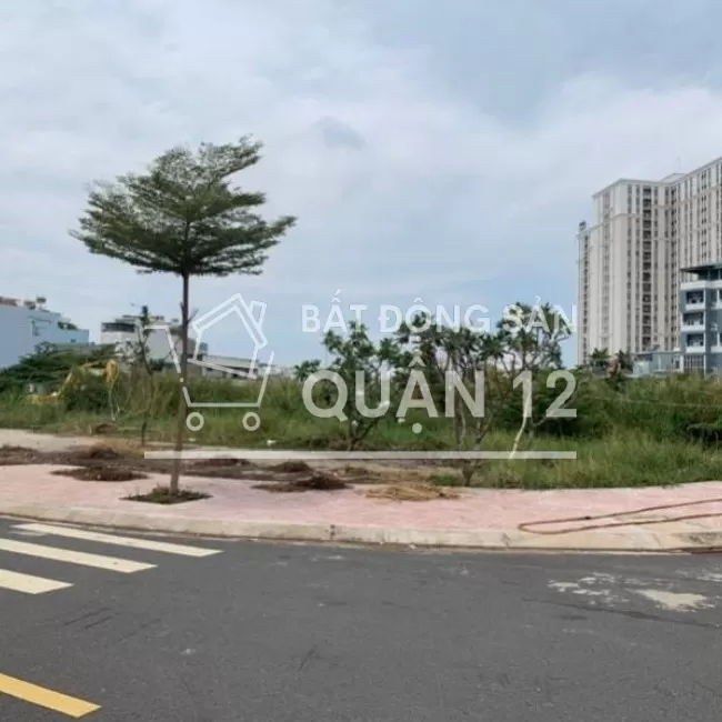 Kẹt tiền bán 90m2 đất ngay Mt Vườn Lài, An Phú Đông, quận 12, sổ riêng