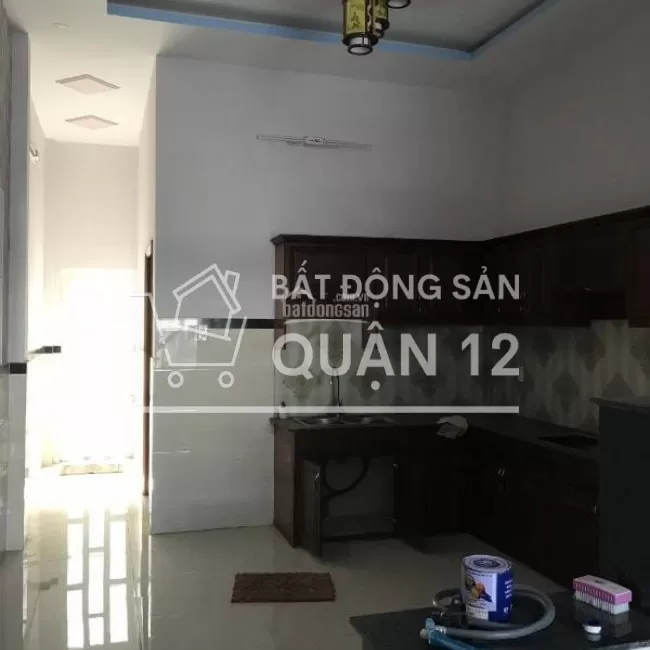 Bán gấp nhà 2 lầu 4x22m HXH Trung Mỹ Tây quận 12