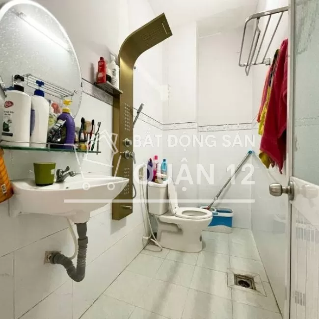 Nhà 2 lầu DT 4x16m hẻm xe hơi đường Vườn Lài gần cầu sắt An Phú Đông