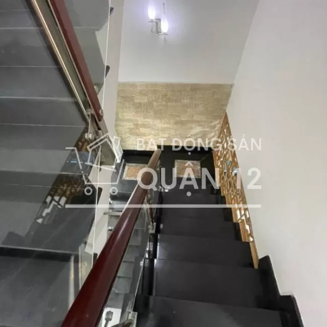 Nhà 1 trệt 1 lầu, 2 Mtiền, Hẻm 4M, 60M2(4x15), TTH07 Q12, 4tỷ450 TL