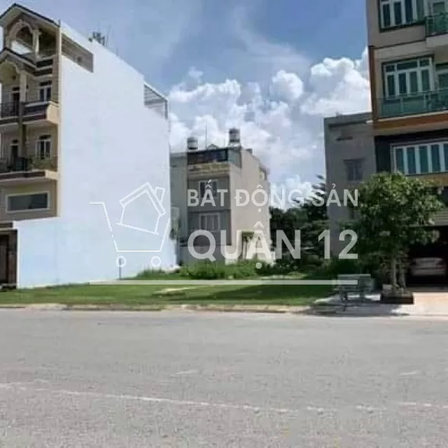 Còn sót ít lô bên KDC An Sương-Nguyễn Văn Quá Q12. SHR, tiện ích full