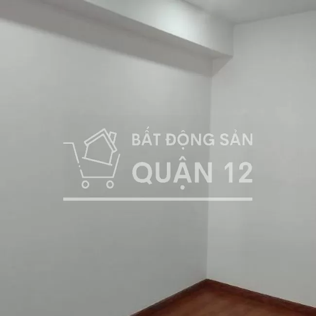 Căn hộ cao cấp, tầng cao, view đẹp, hai phòng ngủ và hai nhà vệ sinh. 