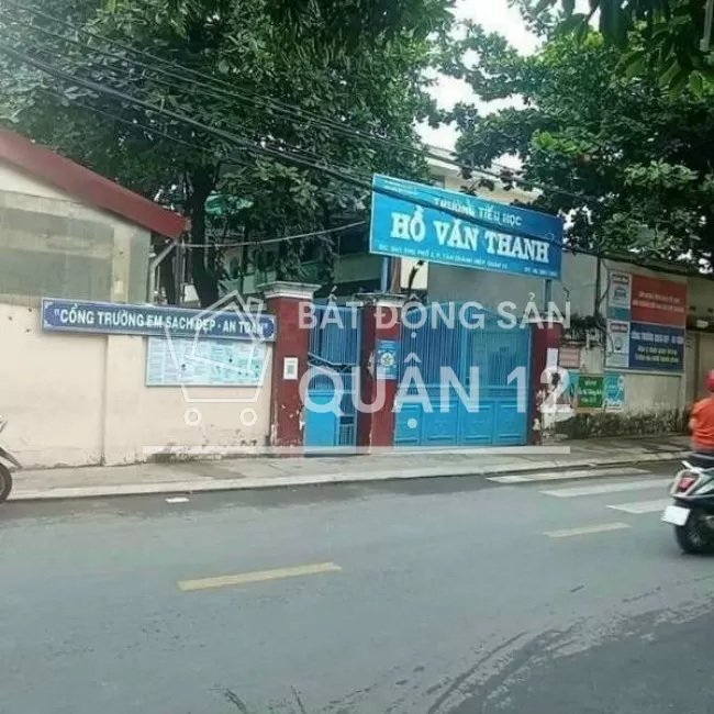 Bán nhà TCH Quận12 sát bên Phần Mềm Quang Trung- DT70m2 - HXT.