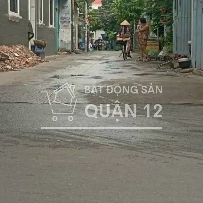 Bán nhà TCH Quận12 sát bên Phần Mềm Quang Trung- DT70m2 - HXT.