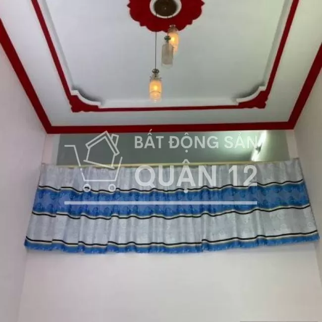 Bán nhà TCH Quận12 sát bên Phần Mềm Quang Trung- DT70m2 - HXT.