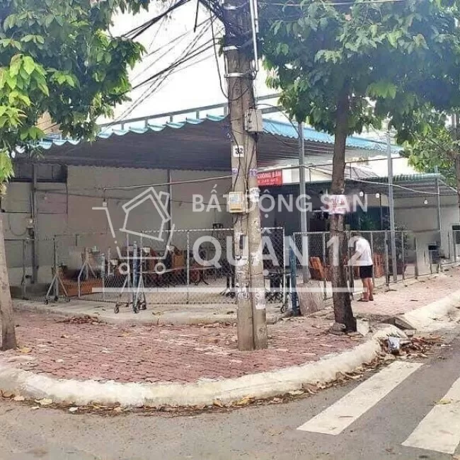 Chủ nhà cần bán gấp 100m2 kề góc Q12 giá bán 2tỷ599