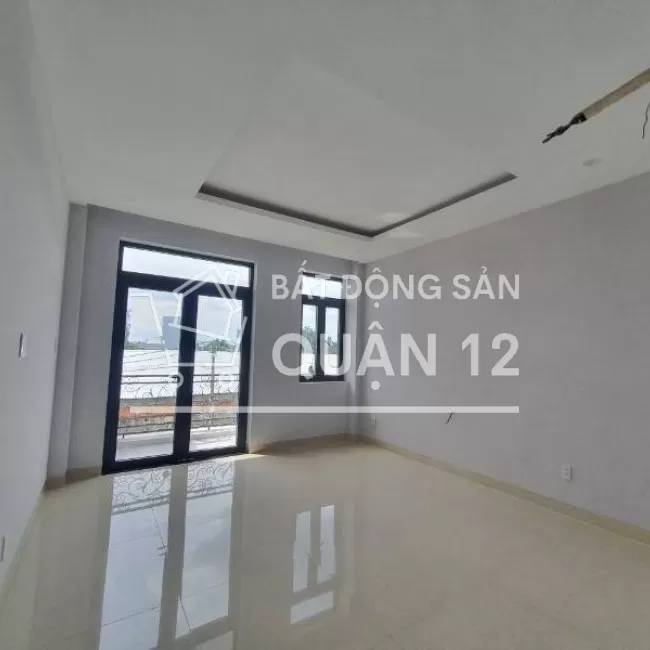 Nhà mới xây chưa ở, đường Tô Ngọc Vân, 1 trệt 3 lầu cực đẹp thoáng mát