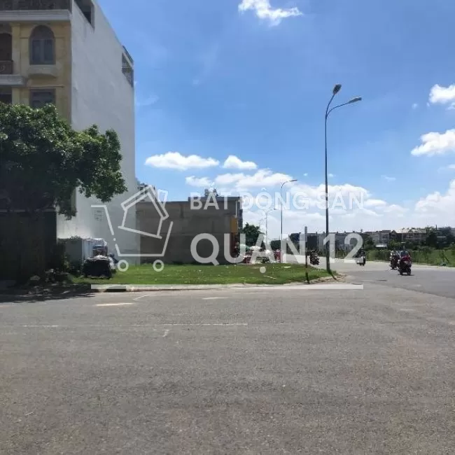 Cần bán gấp lô đất 100m2 Q12 giá bán 2tỷ499