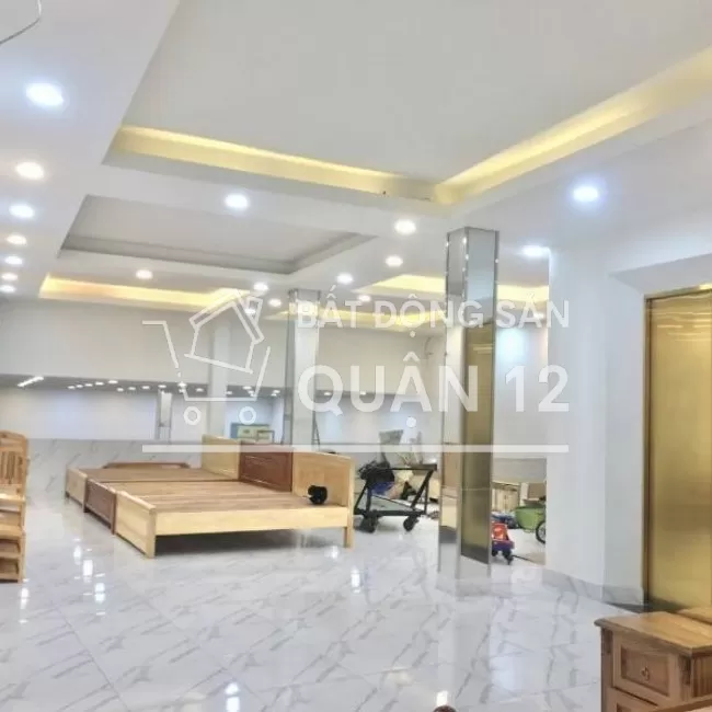 Chính chủ bán nhà mặt tiền Nguyễn Văn Quá