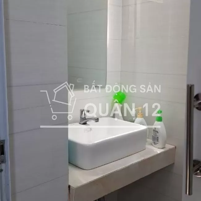 Bán gấp nhà gần chợ Đông Thạnh, gần Lê Văn Khương, Quận 12