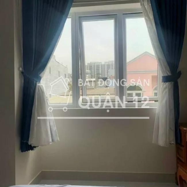Bán gấp nhà gần chợ Đông Thạnh, gần Lê Văn Khương, Quận 12