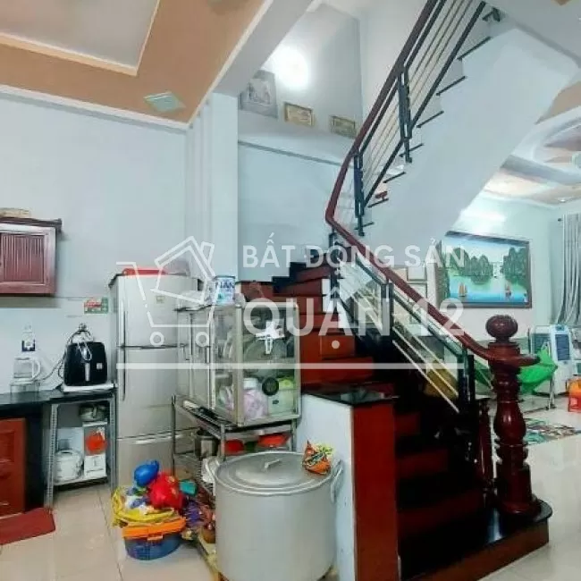 BÁN NHÀ 3 TẦNG ĐÚC, HXH, TÔ KÝ GIÁ RẺ, 86M2, CHỈ 5.6 TỶ