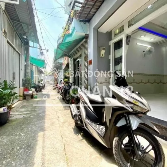 Bán Nhà Đẹp 2 Lầu Gần Chợ Hiệp Thành Quận 12