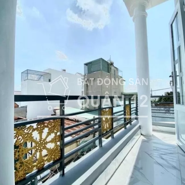 Bán Nhà Đẹp 2 Lầu Gần Chợ Hiệp Thành Quận 12