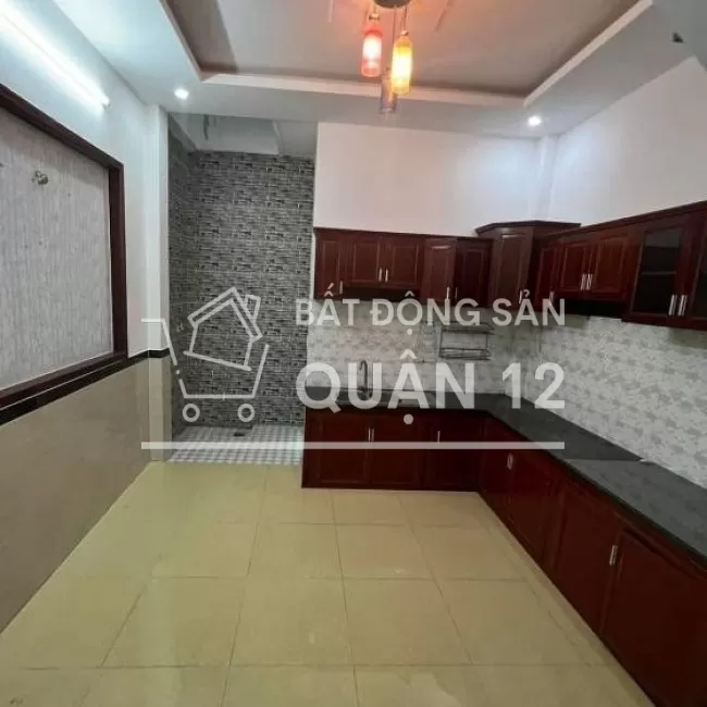 BÁn nhà 4x14 đúc 3 lầu sân thượng giá 4.79 tỷ quận 12
