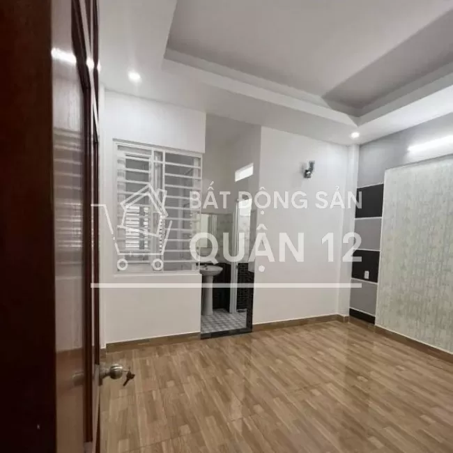 BÁn nhà 4x14 đúc 3 lầu sân thượng giá 4.79 tỷ quận 12