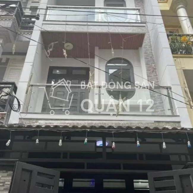 BÁn nhà 4x14 đúc 3 lầu sân thượng giá 4.79 tỷ quận 12