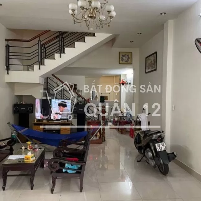 Nguyễn Văn Quá 70m2 ngang 4,5m chỉ 4 tỷ ba