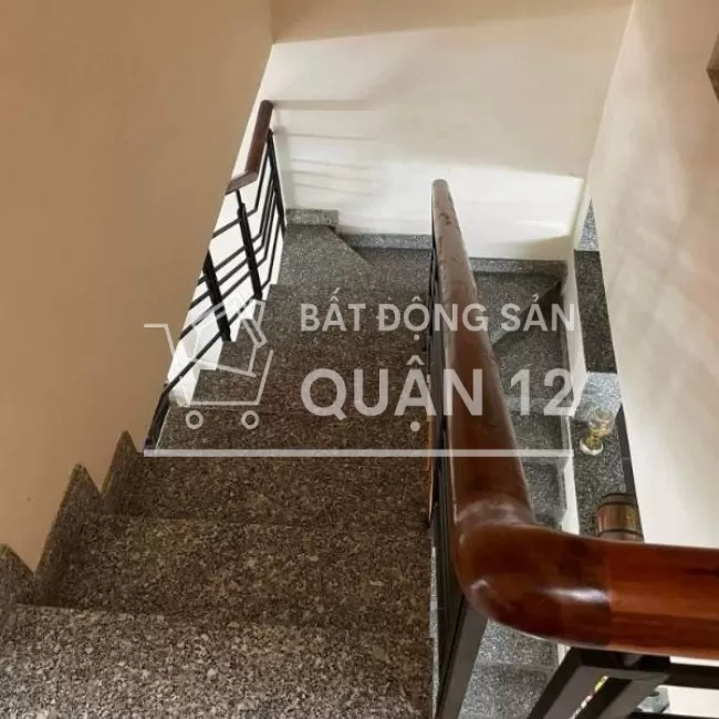 Nguyễn Văn Quá 70m2 ngang 4,5m chỉ 4 tỷ ba