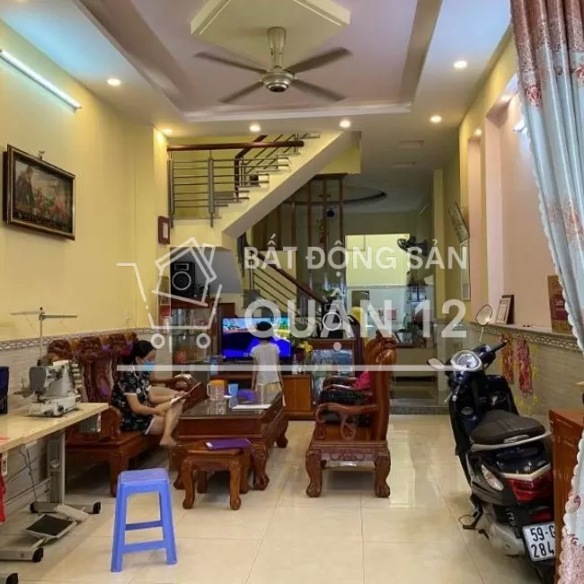  Bán Gấp Nhà 3Tầng,HXH 6M,Nguyễn Văn Quá 77M2,DT 4,5x17 Giá 4,7bớt lộc