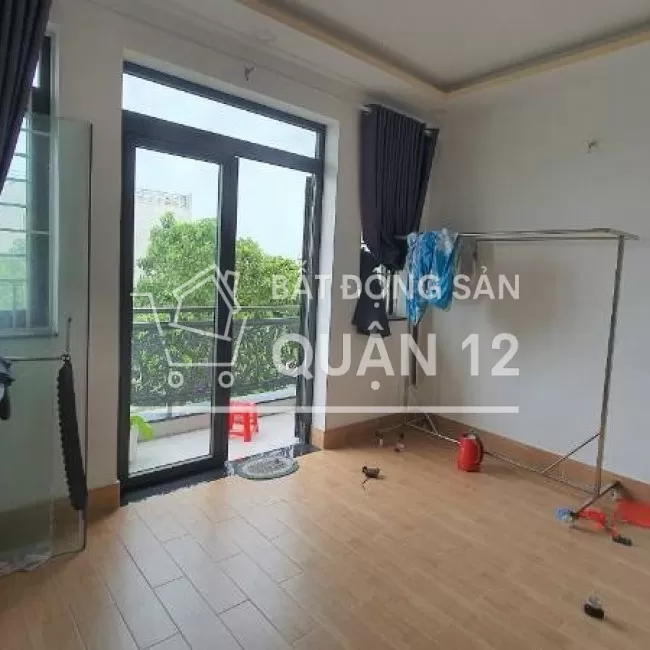 BÁN NHÀ PHƯỜNG HIỆP THÀNH MẶT TIỀN HẺM 12M >>>> CÁCH CHỢ HL80 CHỈ 30M 