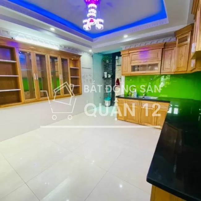 Bán nhà hẻm xe hơi 8m, mới full nội thất Phường Hiệp Thành quận 12 