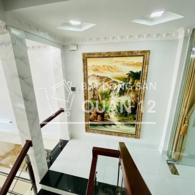 Bán nhà hẻm xe hơi 8m, mới full nội thất Phường Hiệp Thành quận 12 