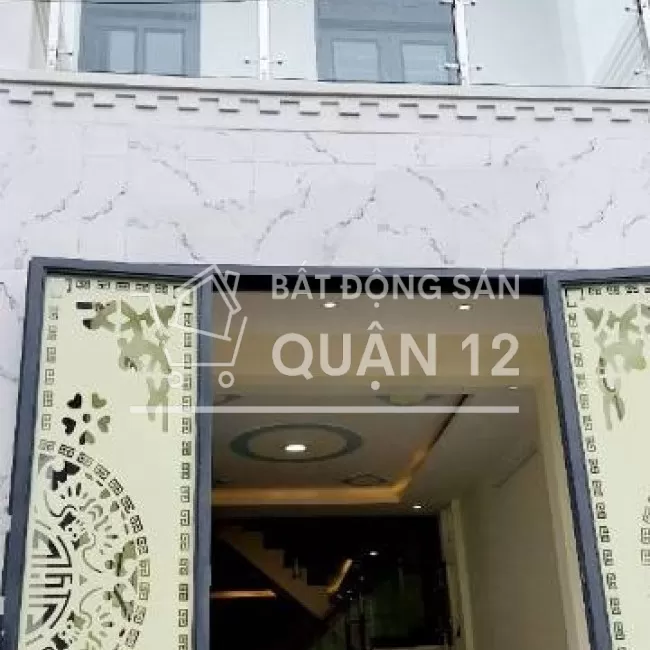 Nhà mới hẻm xe hơi vị trí tôt gần nhiều tiện ích mà giá lại tốt 