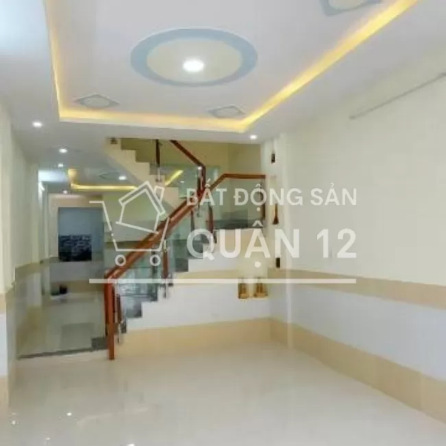 Nhà mới hẻm xe hơi vị trí tôt gần nhiều tiện ích mà giá lại tốt 