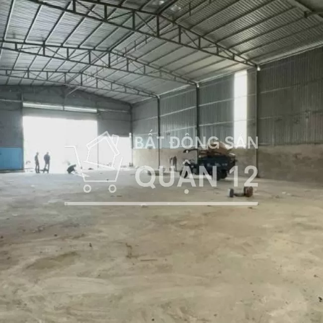 cho thuê xưởng kv1000m2 xưởng 800m2  an phú đông q12 giá 40tr/th có TL