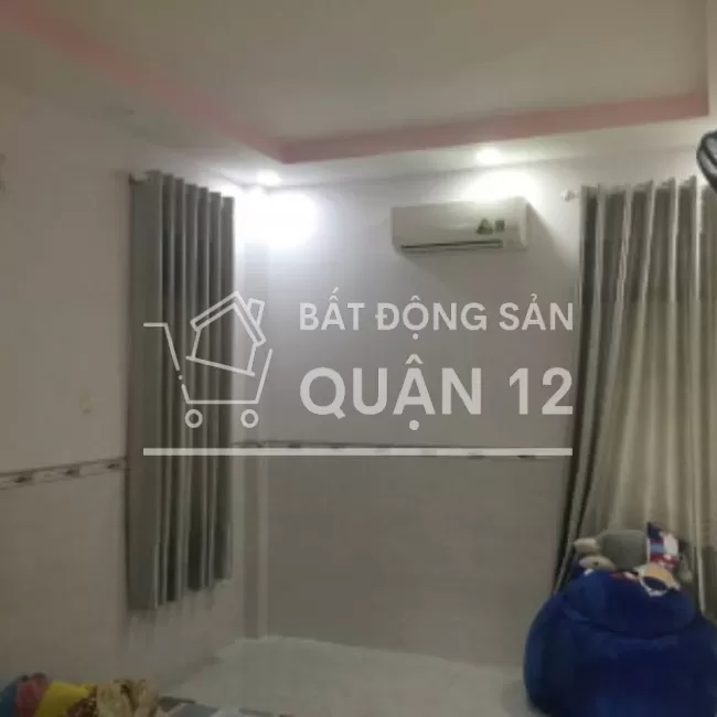 Kẹt tiền bán gấp nhà phường Thạnh Lộc Quận 12