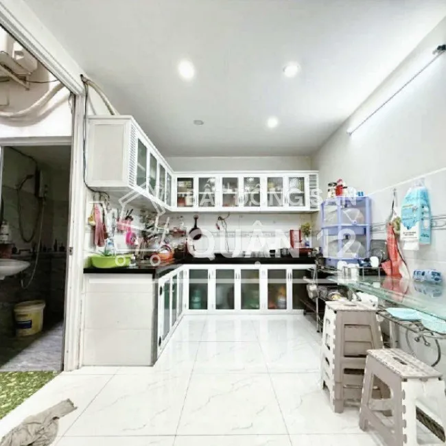 Nhà cấp4 có lửng 62m2 (4,6x14) Thới An 16 Q12 ,hẻm 3 gác ,liền kề UBND Phường - 3,7 tỷ 0932030061