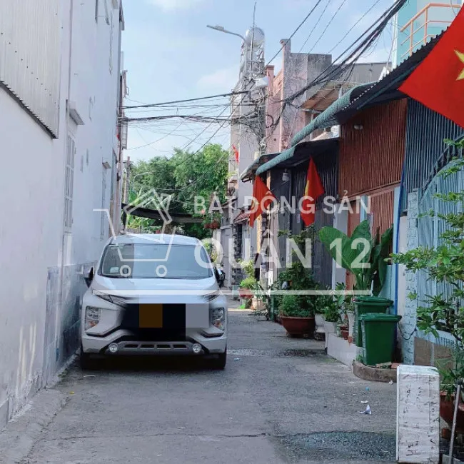 Nhà mới full nt 38m2-3tang hxh thông sát mt Tân Chánh Hiệp 3 Q12 - 5 tỷ nhỉnh 0932030061