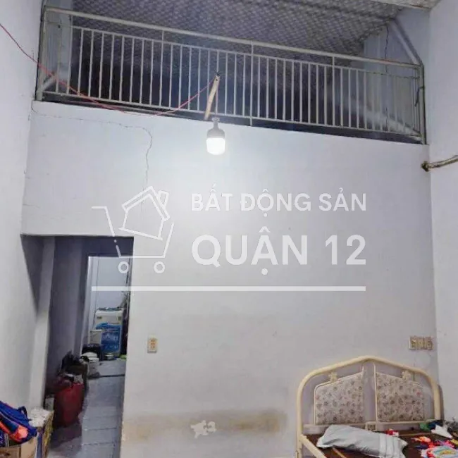 Nhà cấp 4 có lửng 40m2 (4*11) Lê Văn Khương Q12 , hẻm 4m , ngay chợ Thiếc , 3 tỷ nhỉnh 0932030061